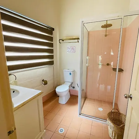 Villa Provence Estate-3